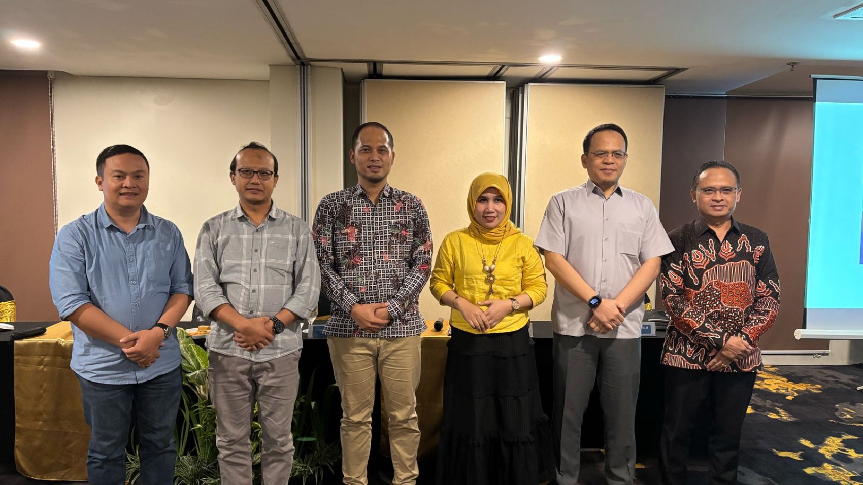 WhatsApp Image 2025-03-15 at 22.09.30